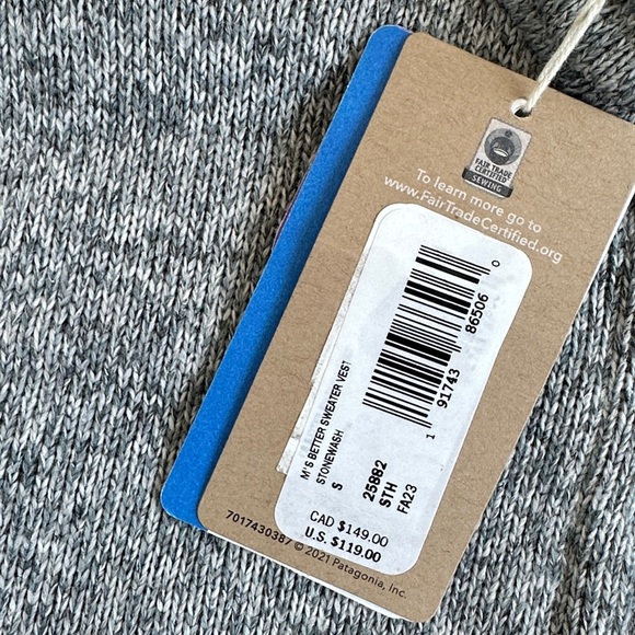 - Patagonia
Better Sweater Vest - - Picture 4 of 8